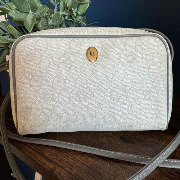 Dior Handbags - CHRISTIAN DIOR Vintage Honeycomb Crossbody/Shoulder Bag